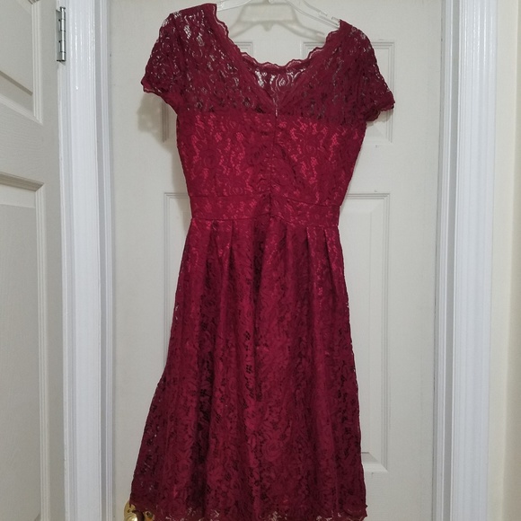 *NWOT* Red Lace Dress - Picture 3 of 3